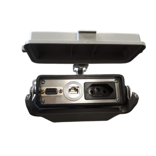 TOMADA NBR 10A/250V 2P+T + RJ45 + DB9 (BASE C/ TAMPA 24B)