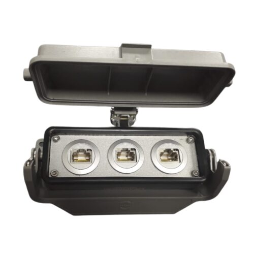 TOMADA COM 3XRJ45 (BASE PAINEL C/ TAMPA 24B)